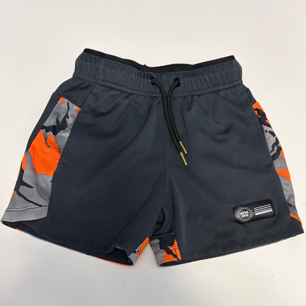Athletic Shorts in Charcoal and Orange